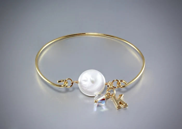 "Audrey" - Freshwater Pearl and Gold Flower Girl Bracelet