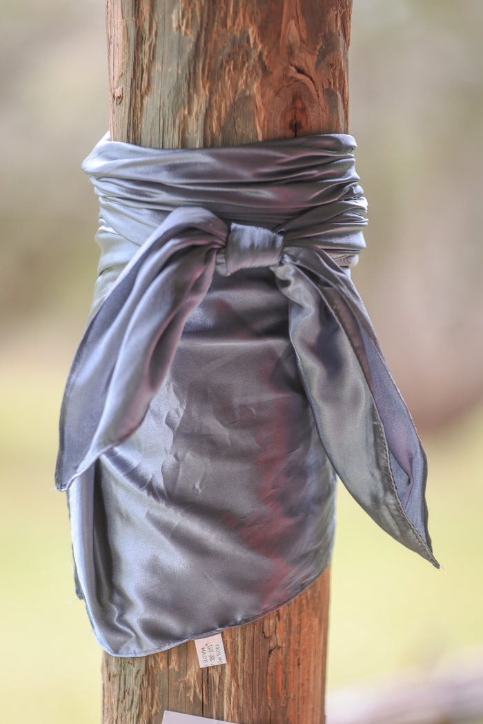 Silver Wild Rag