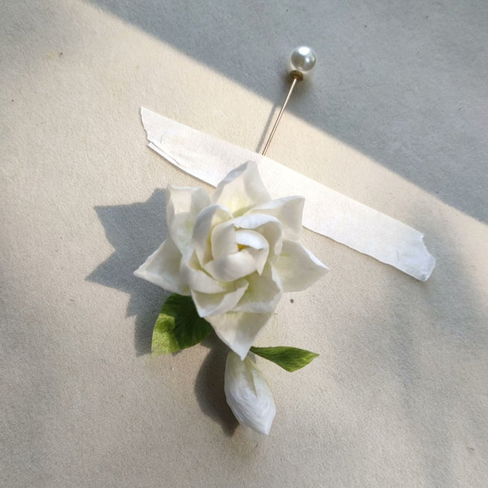 Handmade Gardenia Ronghua Brooch - Artisanal Silk Floral Pin