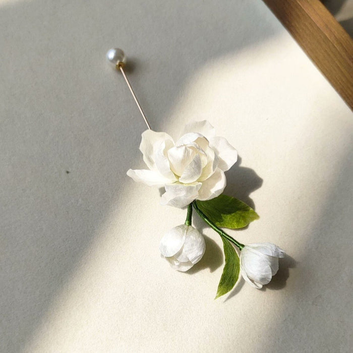 Handmade Jasmine Ronghua Brooch - Artisanal Silk Floral Lapel Pin