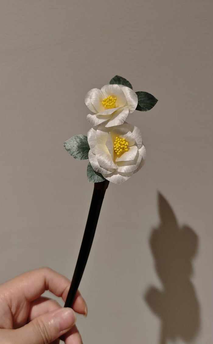 Handmade Ronghua Camellia Flower - Exquisite Lifelike Hair Accessory