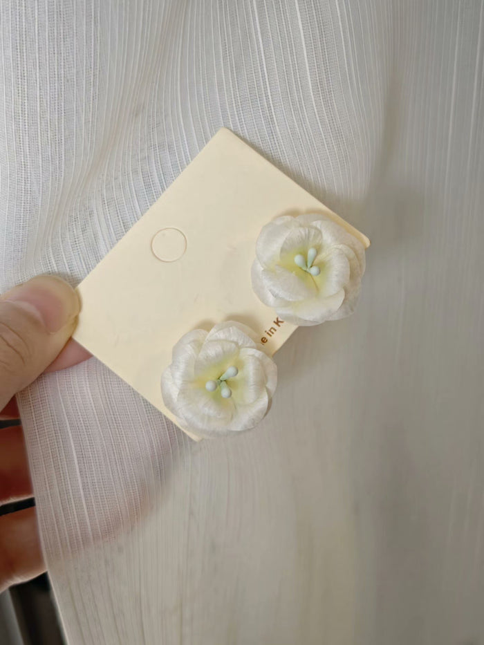 Handmade Ronghua Jasmine Flower - Delicate Lifelike Earrings