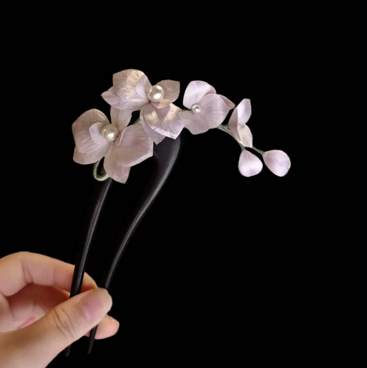 Handmade Ronghua Orchid Hair Accessory - Elegant Silk Flower Hairpin