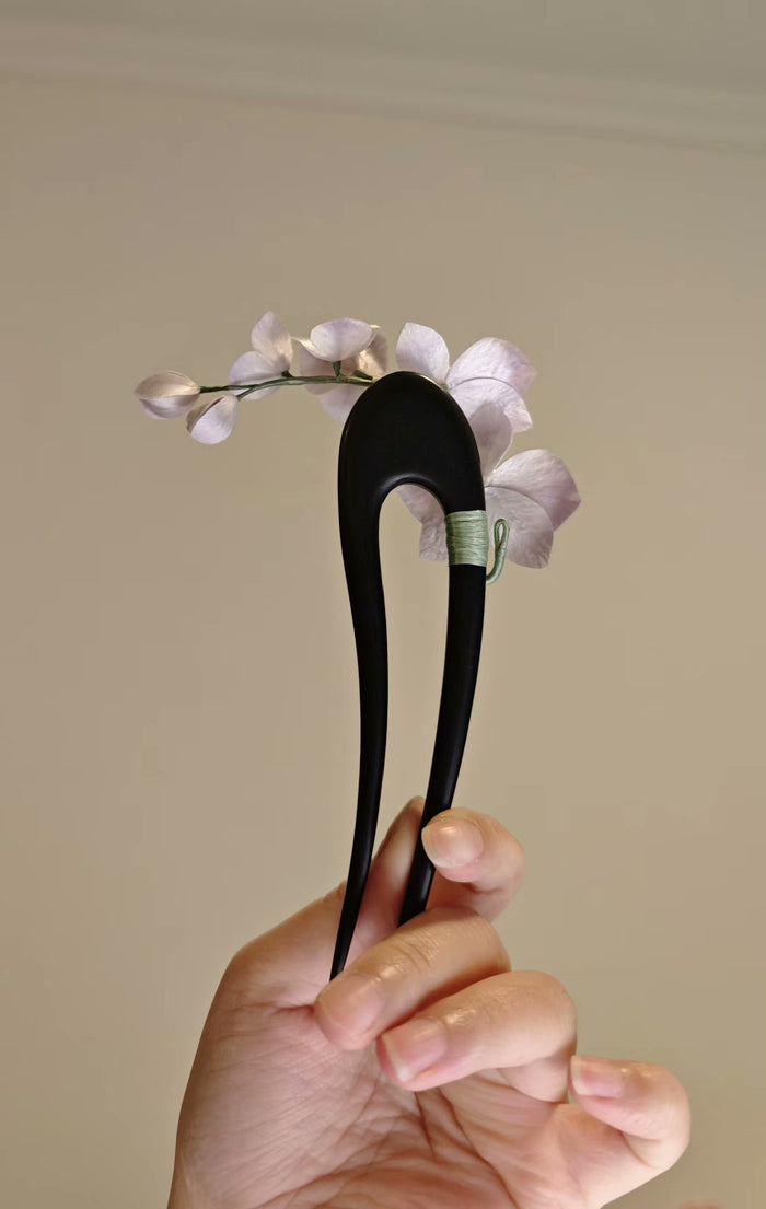 Handmade Ronghua Orchid Hair Accessory - Elegant Silk Flower Hairpin