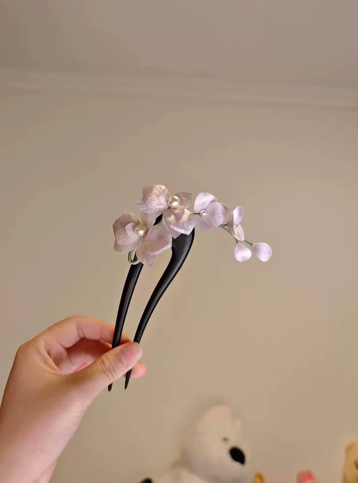 Handmade Ronghua Orchid Hair Accessory - Elegant Silk Flower Hairpin