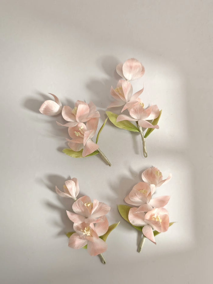 Handmade Ronghua Pink Iris - Lifelike Botanical Hair Accessory