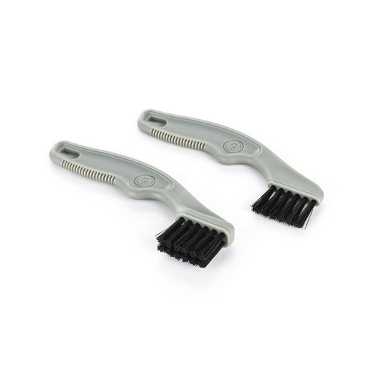 Detail Factory Seam Brush set on a white background.