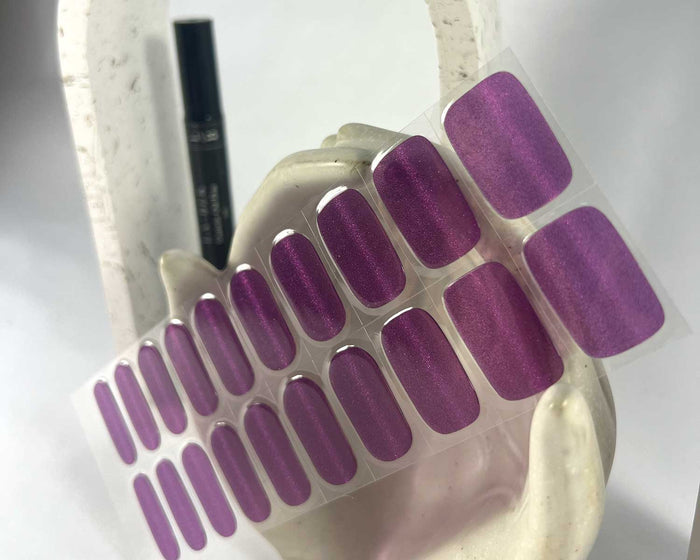 Semi-cured Gel Nail Wraps - Purple Cats Eye