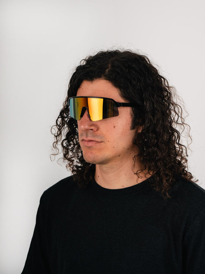 Ski Jump Oversized Wrap Sunglasses | Black/Red-Image 2